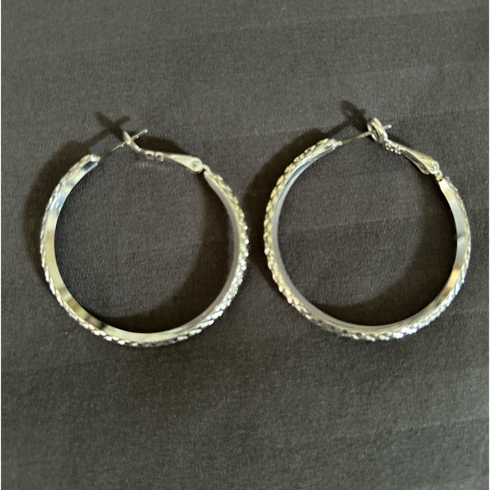 Silver hoop pierced earrings